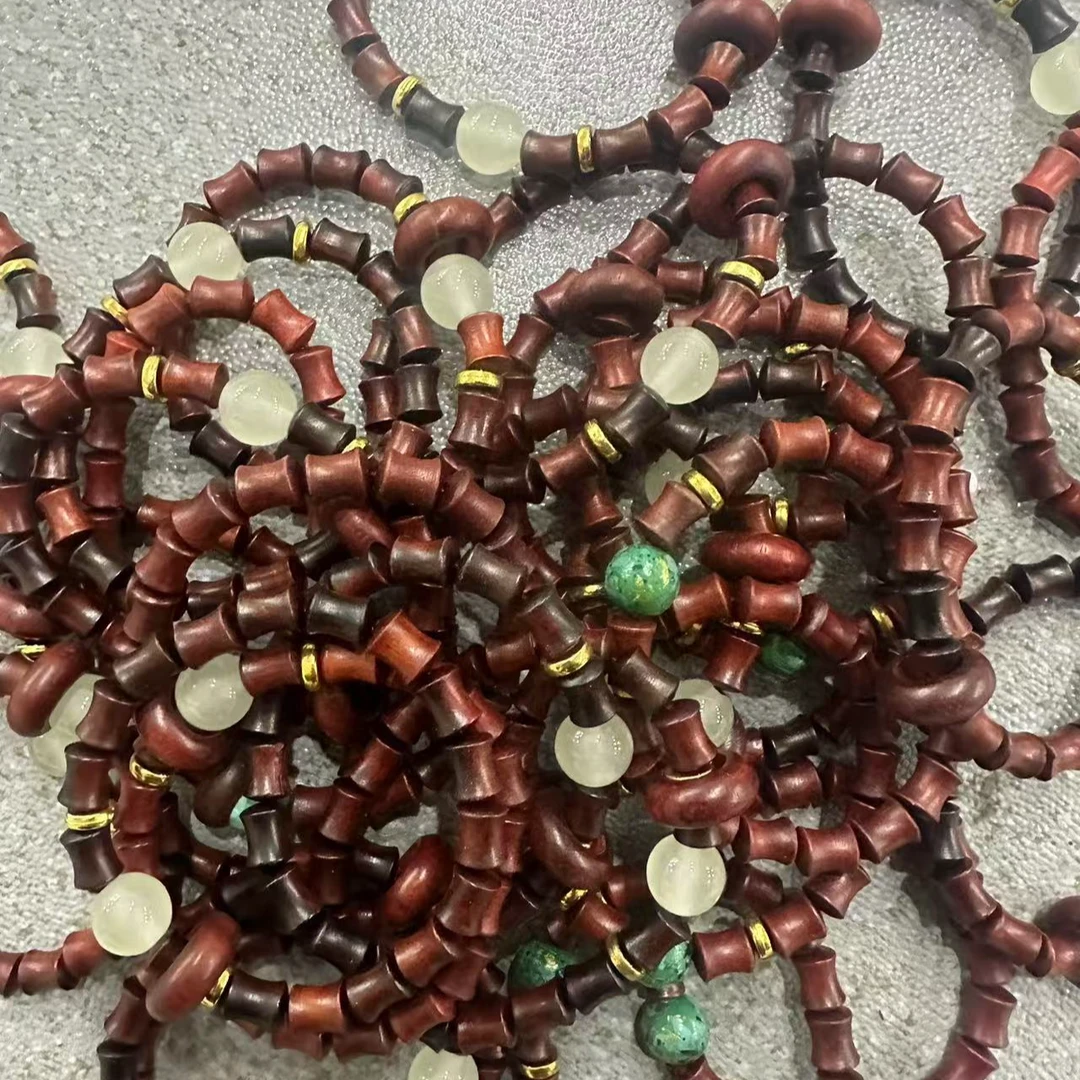 Q82 紫檀0.8cm竹节手串 样式多样性发其一