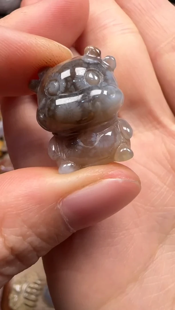 【闪购商品】硅化珊瑚（珊瑚玉）颈饰未镶嵌595