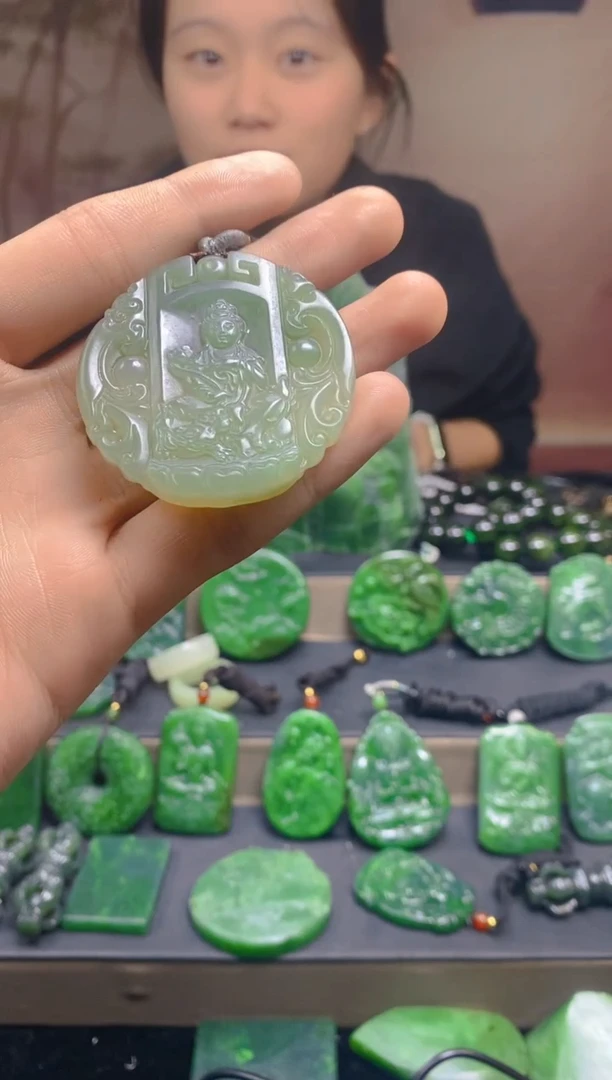 未镶嵌和田玉珠宝半成品1