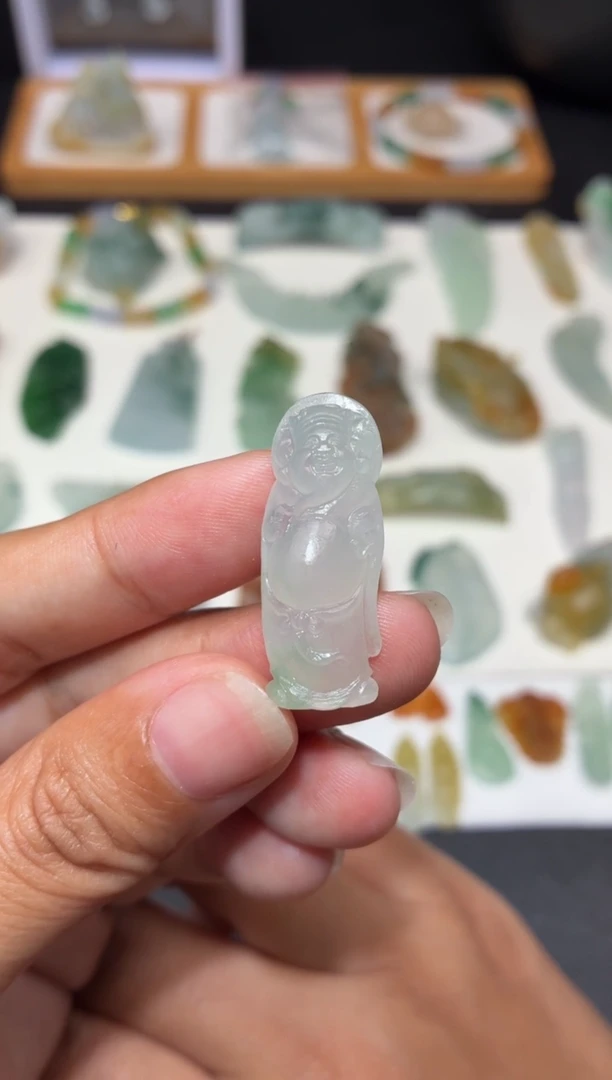 未镶嵌定制翡翠小财神