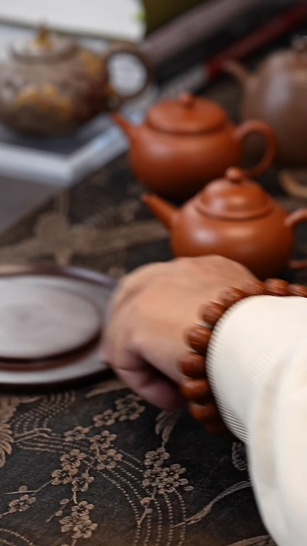 茶壶紫砂忧***人1111111