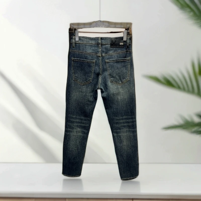 维斯克纳潮牌个性字母印花修身弹力小脚裤男士秋季百搭帅气牛仔裤