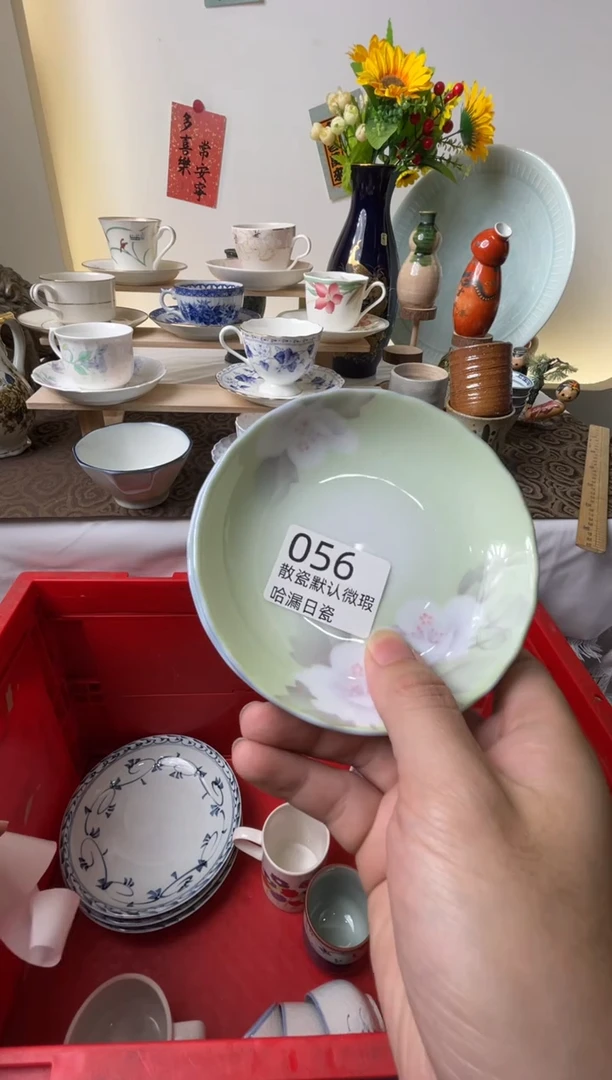 瓷片伊*亿散瓷商品默认轻微瑕疵，完美主义者慎拍