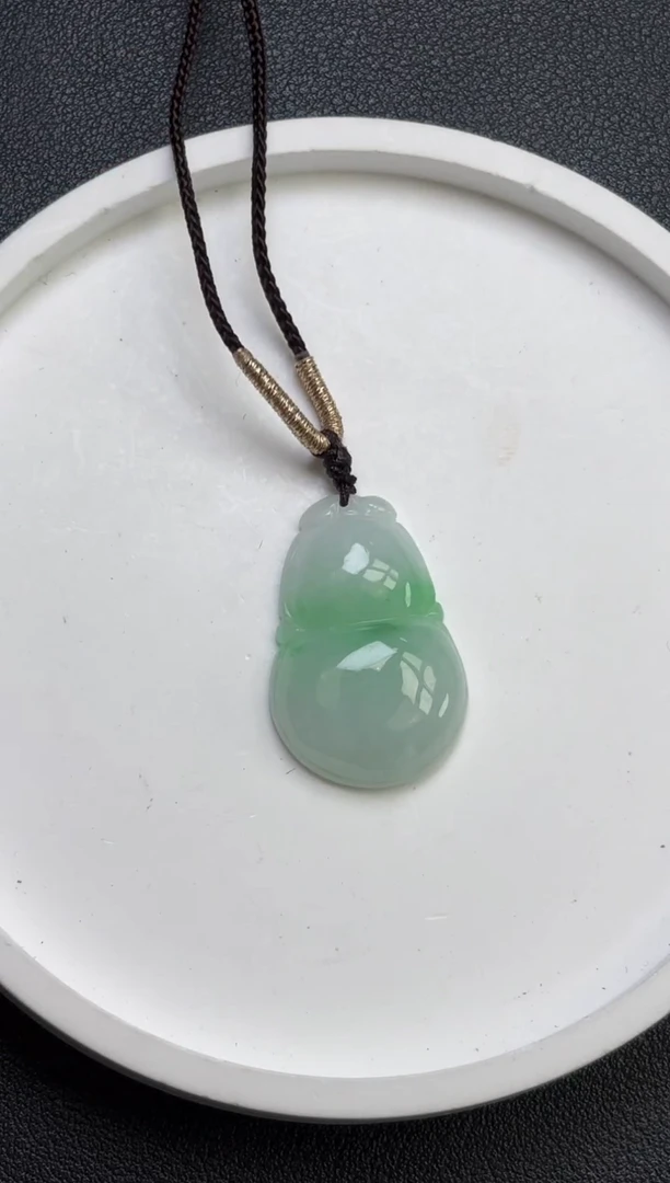 颈饰未镶嵌翡翠葫芦