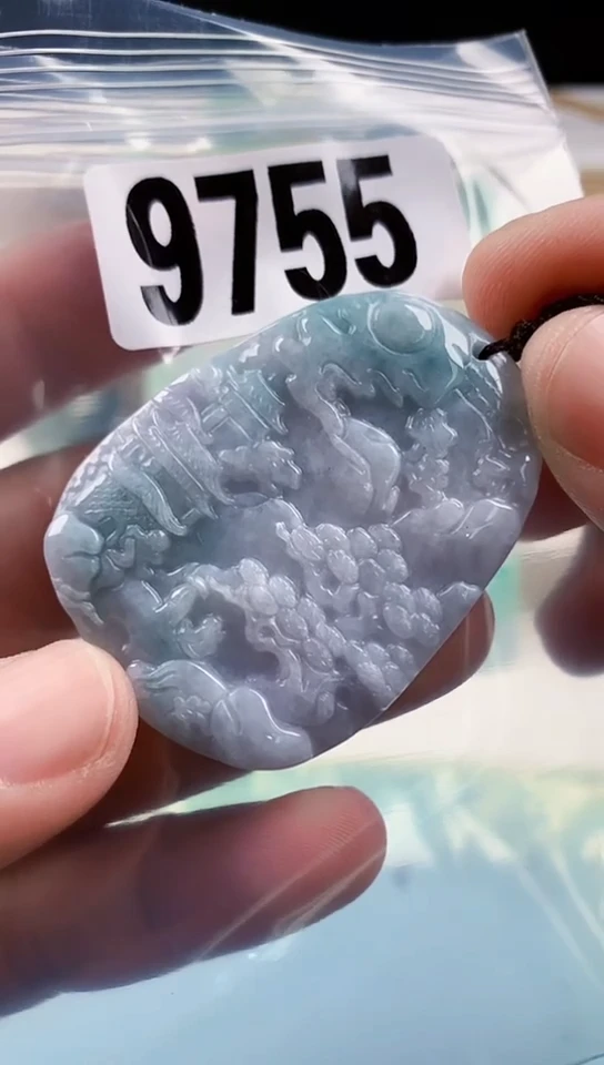 【闪购商品】翡翠挂件未镶嵌天然翡翠吊坠挂件