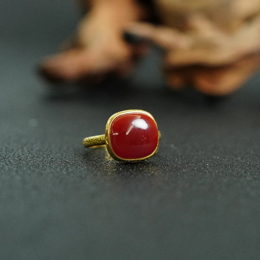 18K金南红戒指 AK122717