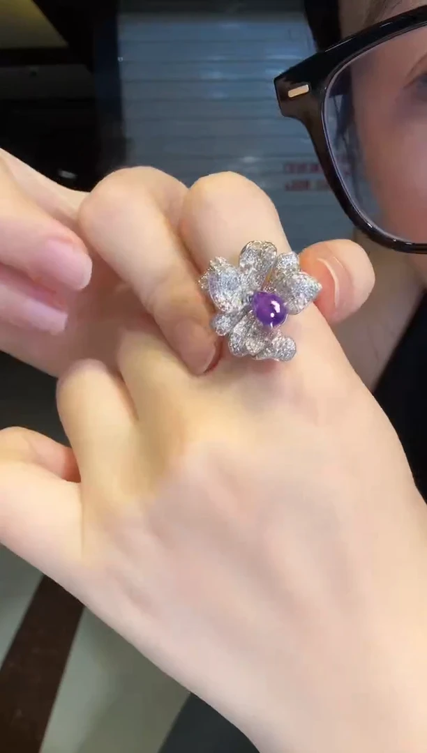 戒指蓝宝石18K金镶嵌1.12ct