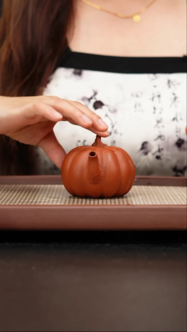 茶壶紫砂黄龙山朱泥南瓜170