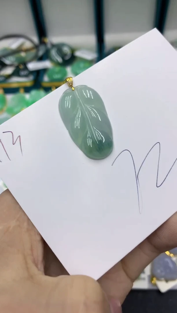 【闪购商品】翡翠颈饰18K金镶嵌号链接11111