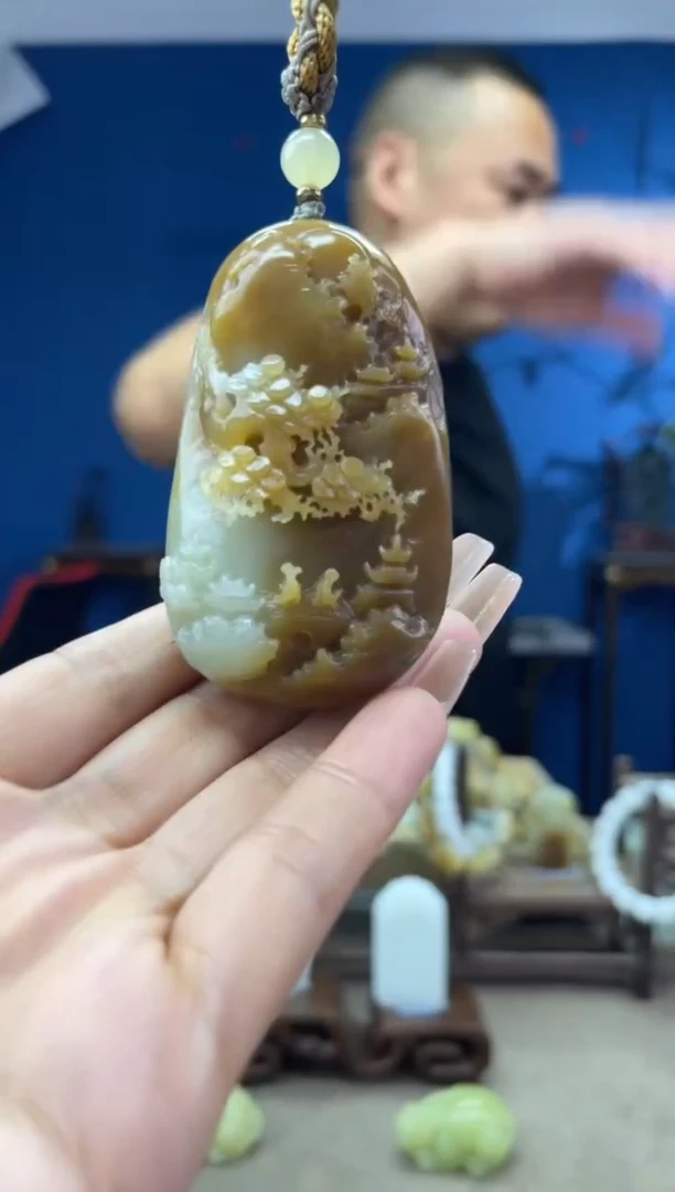 和田玉未镶嵌颈饰1