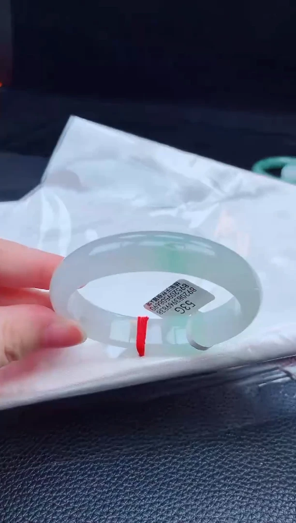 翡翠手镯未镶嵌缅甸天然翡翠A货手镯