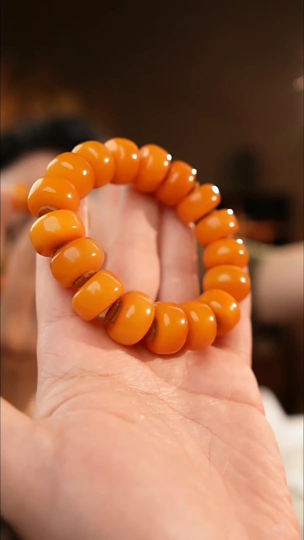 琥珀颈饰未镶嵌18+蜜蜡手串