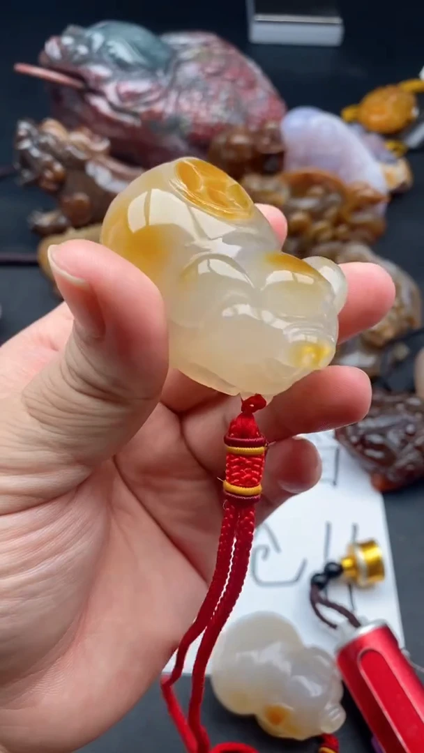 【闪购商品】玛瑙/玉髓颈饰合金1