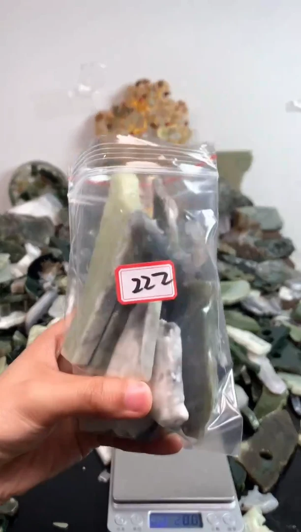 未镶嵌和田玉摆件222