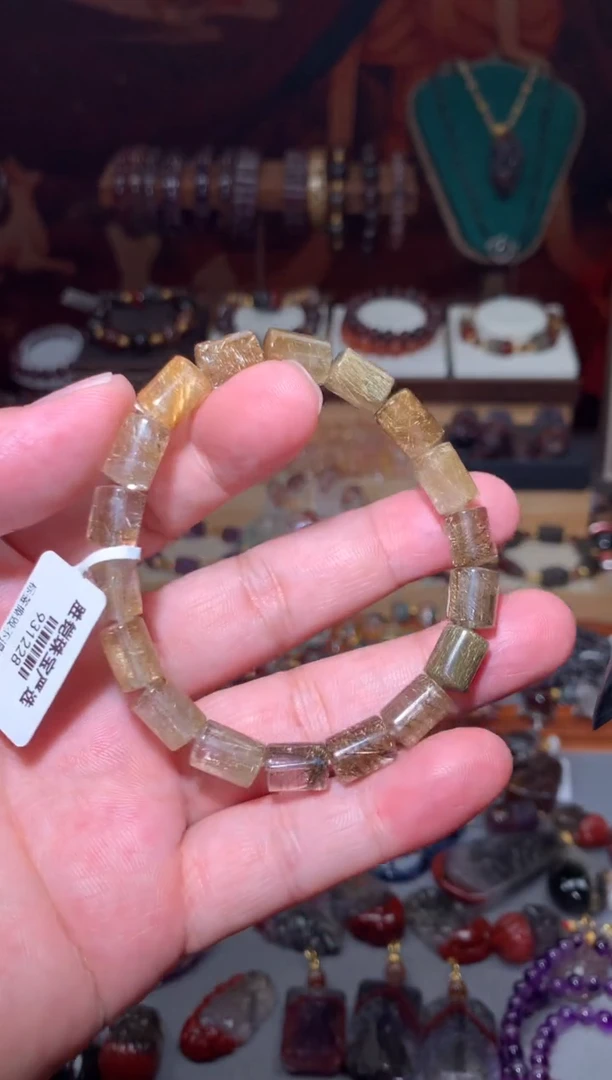 水晶珠宝半成品未镶嵌彩发晶