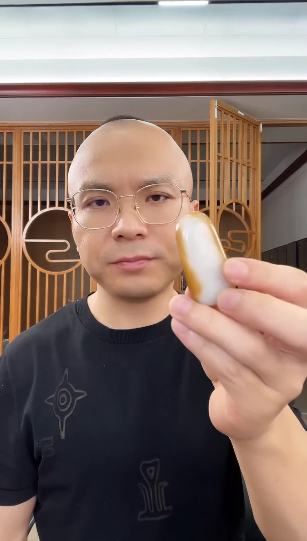 未镶嵌和田玉把件东*破且末金山糖白