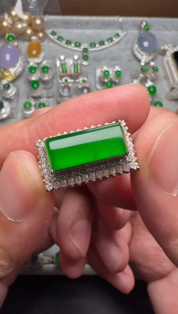 未镶嵌定制翡翠缅甸A货翡翠