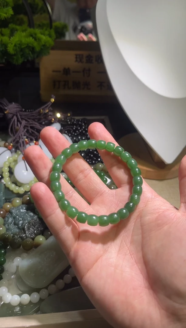 手链未镶嵌和田玉和田玉未镶嵌挂件，一物一拍！