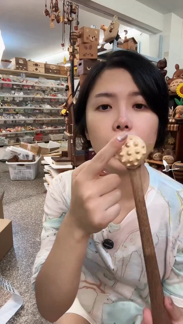 木黑胡桃河豚痒痒挠