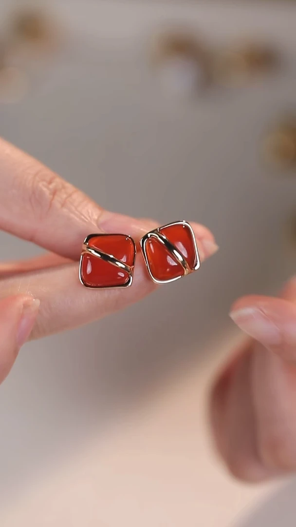 银S925镶嵌耳钉玛瑙/玉髓耳饰