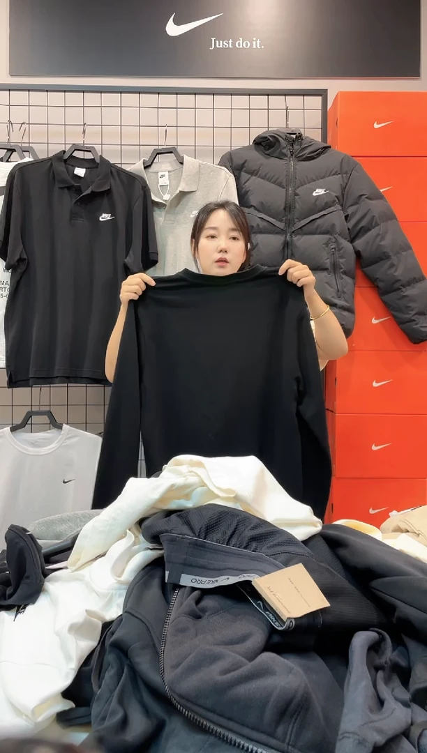 2667 单层黑色卫衣L码 140-160斤