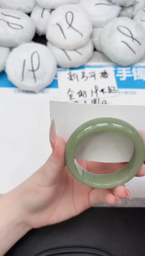 未镶嵌手镯东陵石194-56