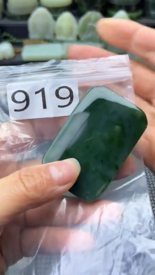 未镶嵌和田玉珠宝半成品牌子