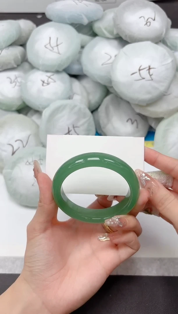 未镶嵌手镯石英质玉195-58.1