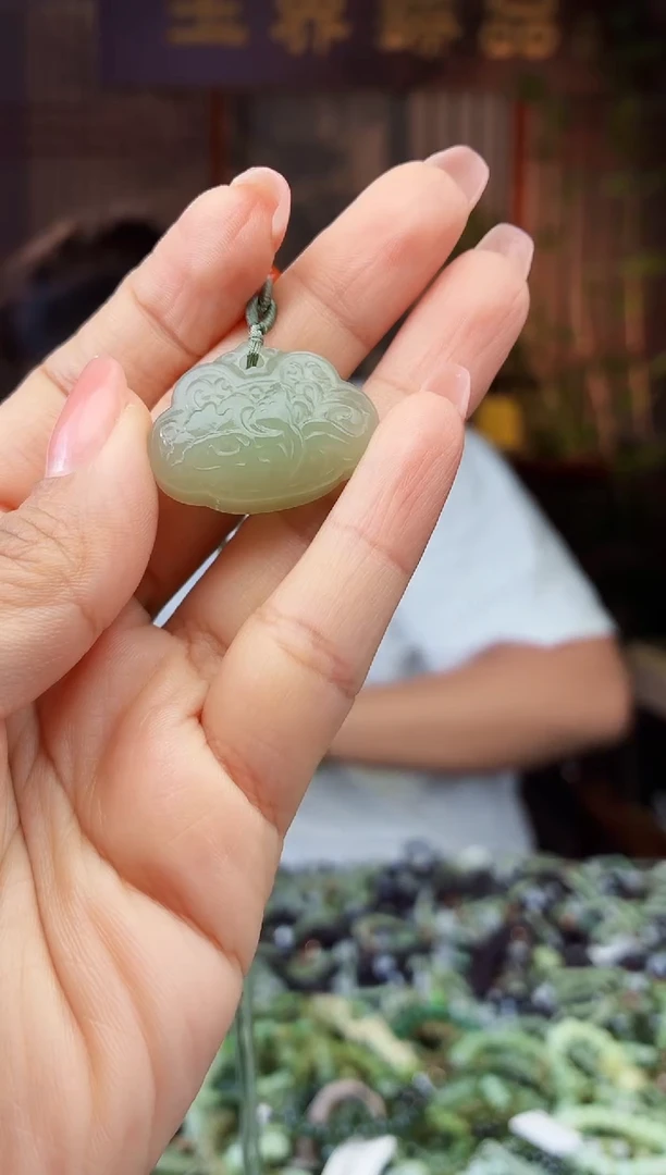 和田玉未镶嵌挂件拍一发一多样性发货