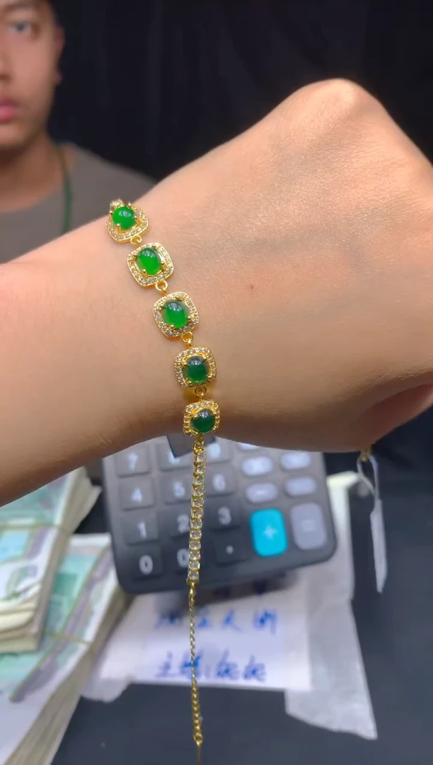 【闪购商品】定制翡翠未镶嵌85多样性发货（发其一）