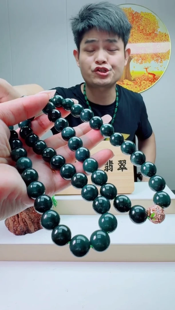 翡翠未镶嵌颈饰多样性随机发其一