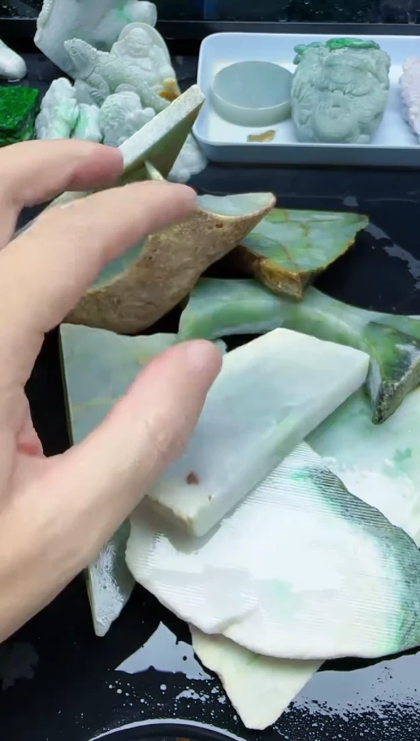 翡翠挂件未镶嵌岁**好16