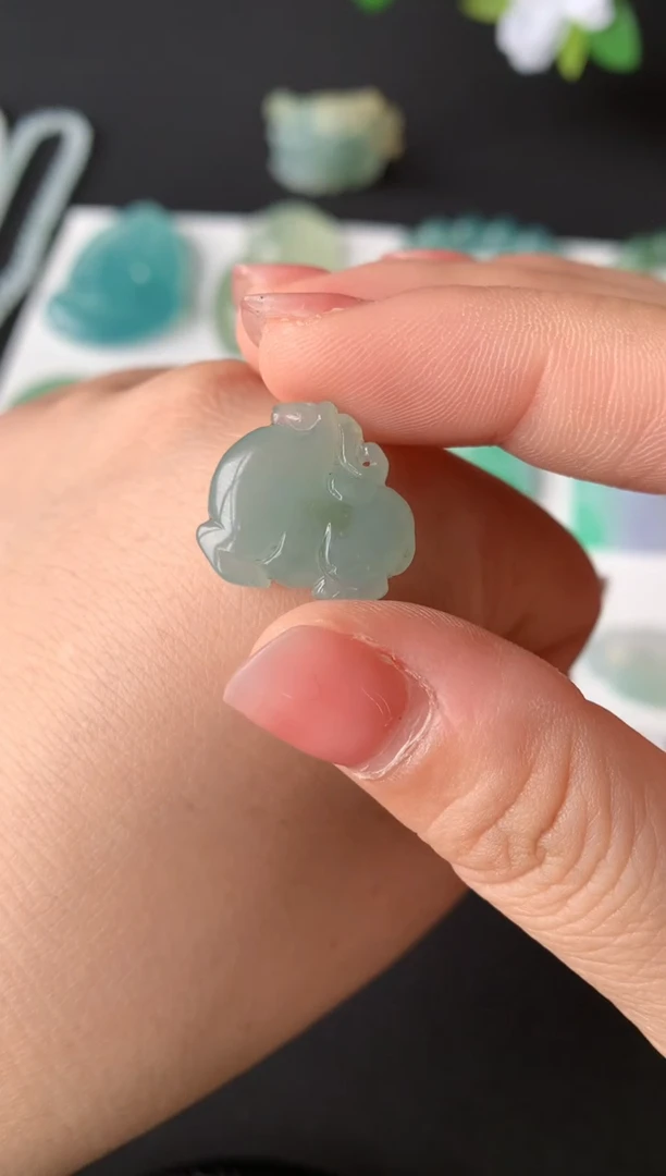 定制翡翠未镶嵌1052561763