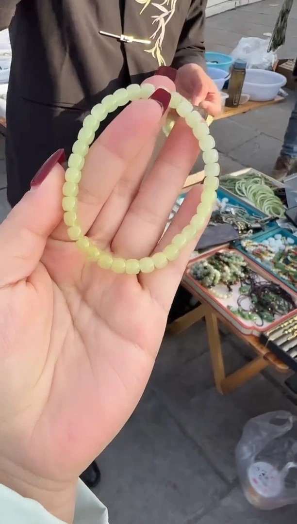 未镶嵌手串和田玉1