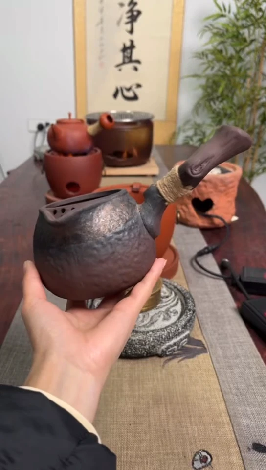 【闪购商品】【闪购商品】鎏金炒茶壶