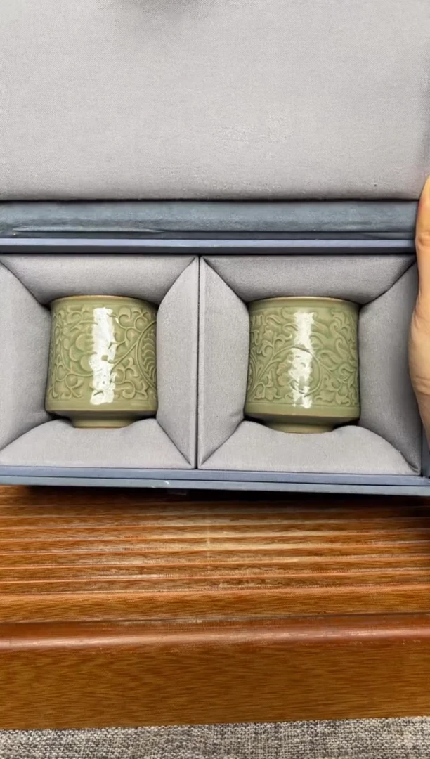 【闪购商品】其他秘色凤穿牡丹+菊纹闻香杯一套礼盒装