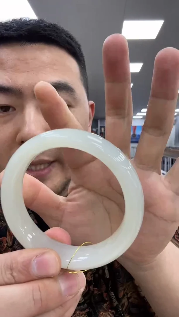 【闪购商品】和田玉手镯未镶嵌61  442