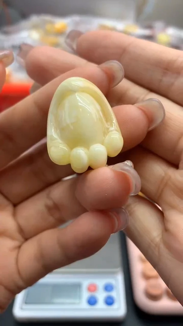 未镶嵌琥珀珠宝奇石?*?1097/5发1