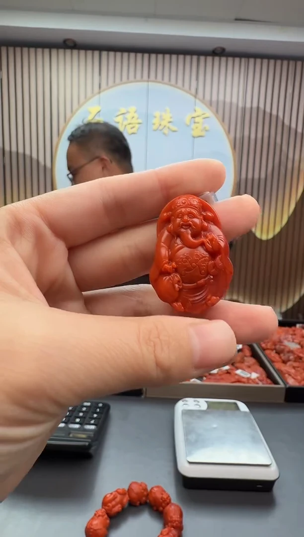 未镶嵌雕刻南红玛瑙057ZB1126产品一个