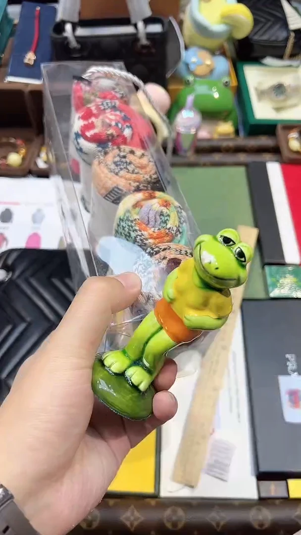 瓷片新款图腾羊毛袜..