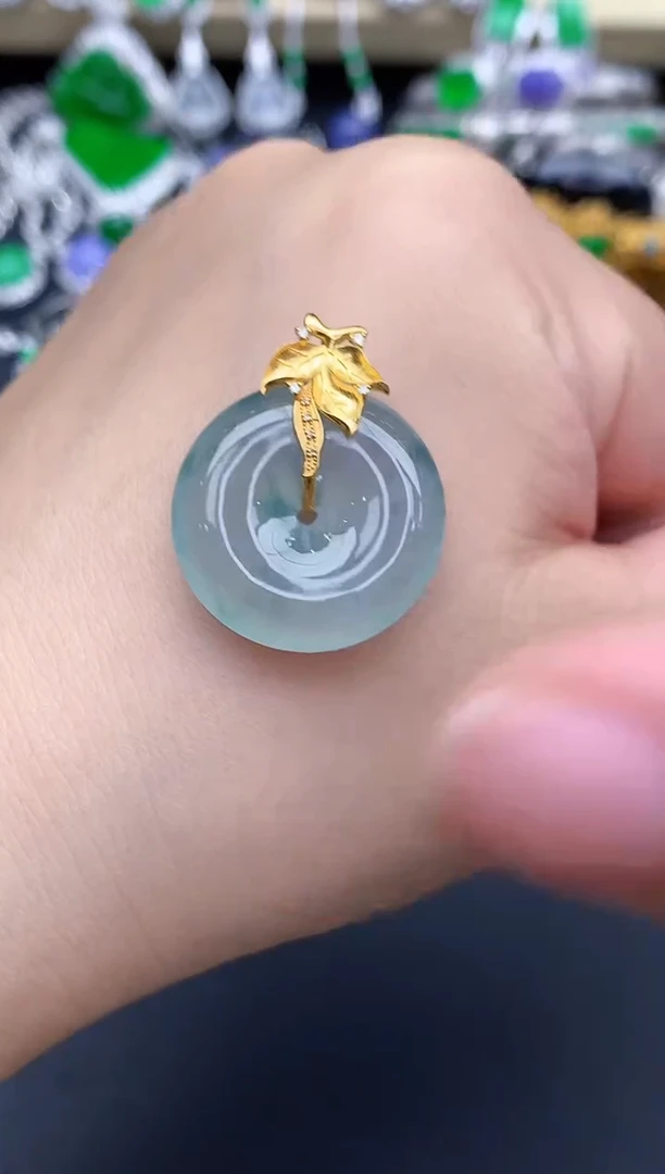 颈饰18K金镶嵌翡翠271-春日珠宝