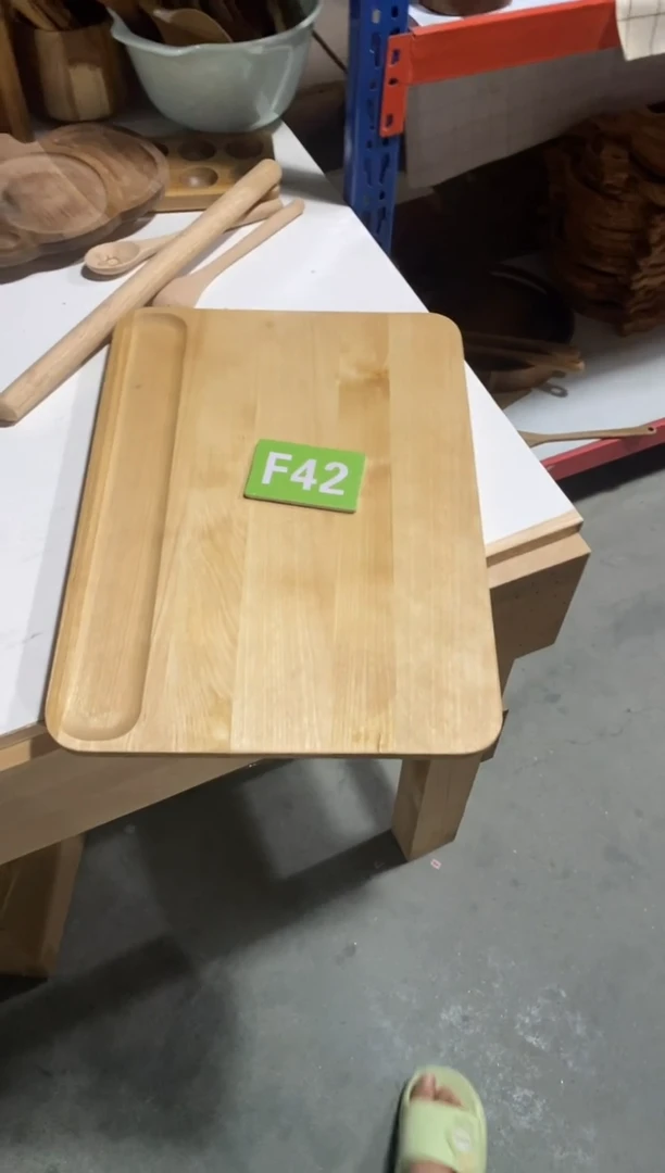 木闪购2025/7/3 F42