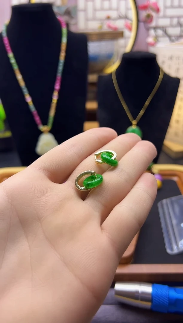 【闪购商品】翡翠耳饰14K金镶嵌E251