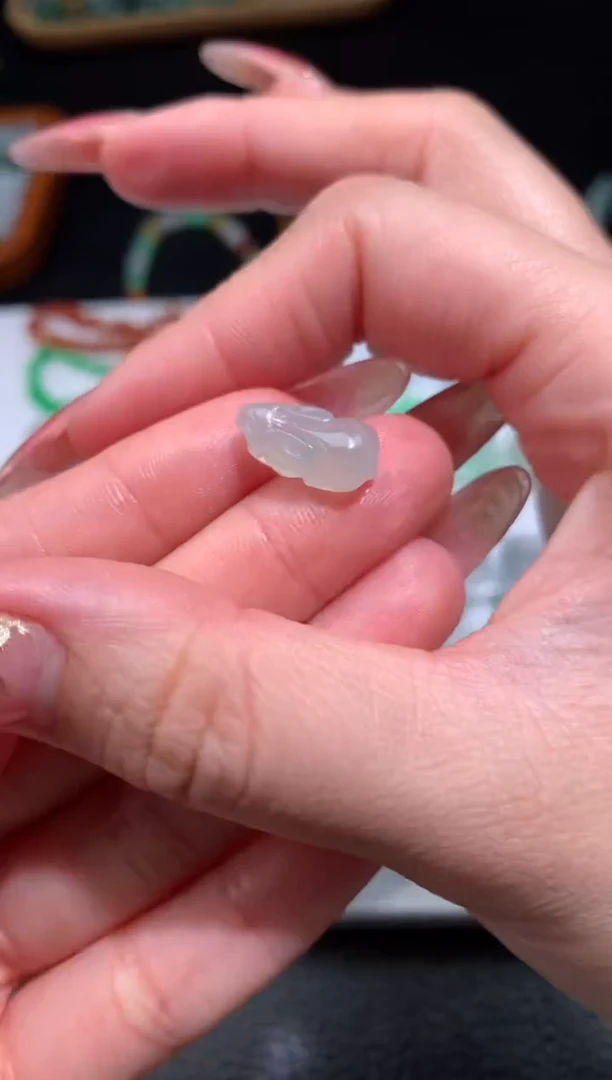 【闪购商品】定制翡翠未镶嵌毛货