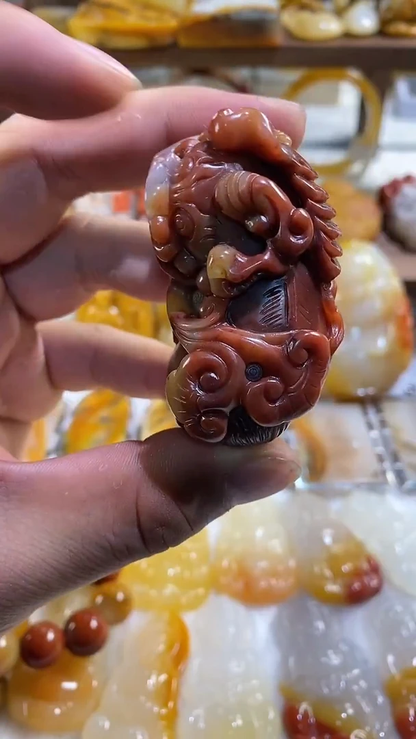 未镶嵌石英质玉（黄龙玉）吊坠(不含链)黄龙玉貔貅