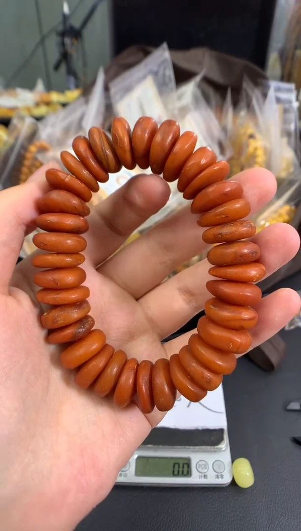 琥珀未镶嵌珠宝奇石1