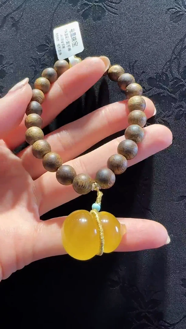 手串沉香18K金镶嵌沉香葫芦