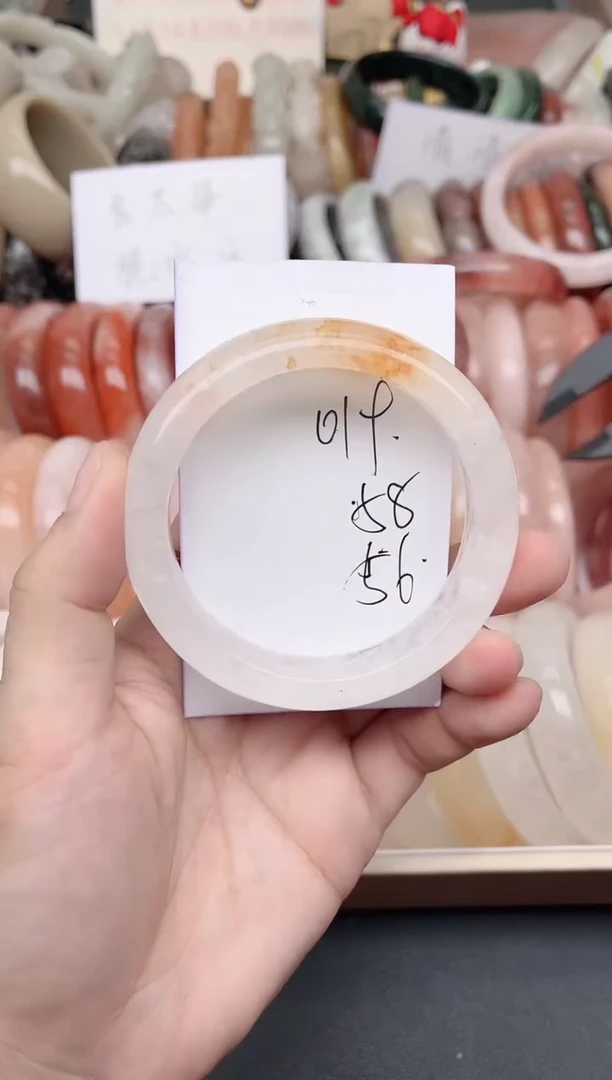 未镶嵌手镯石英质玉019