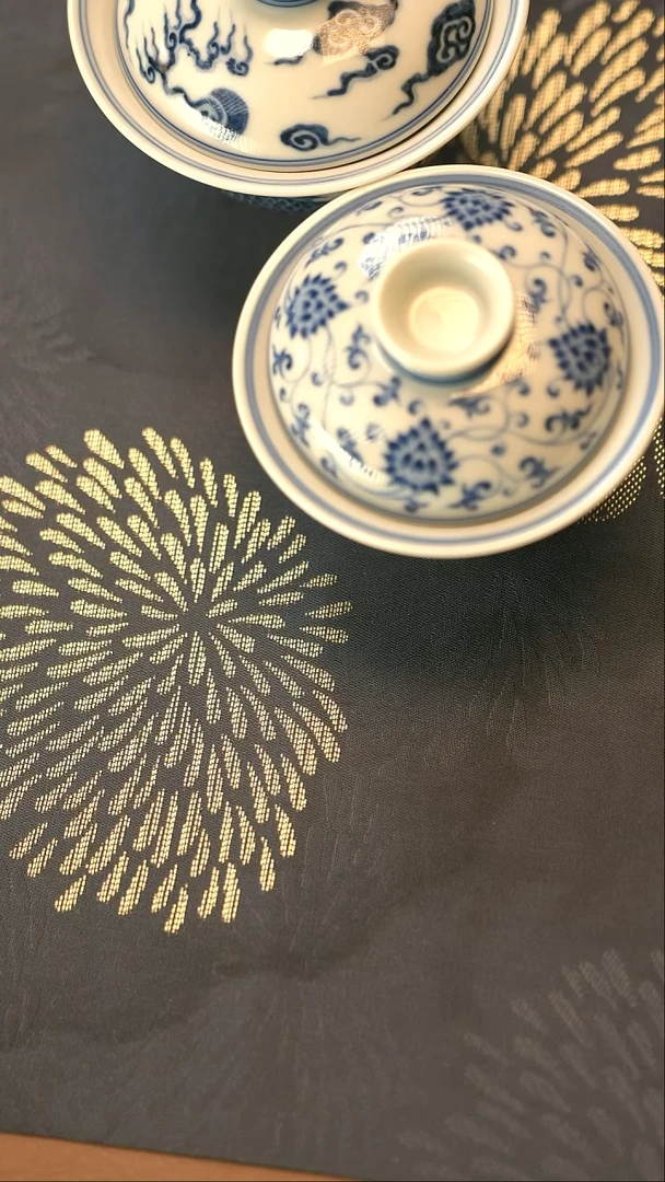 王**计仿明青花俩套不合缝盖碗
