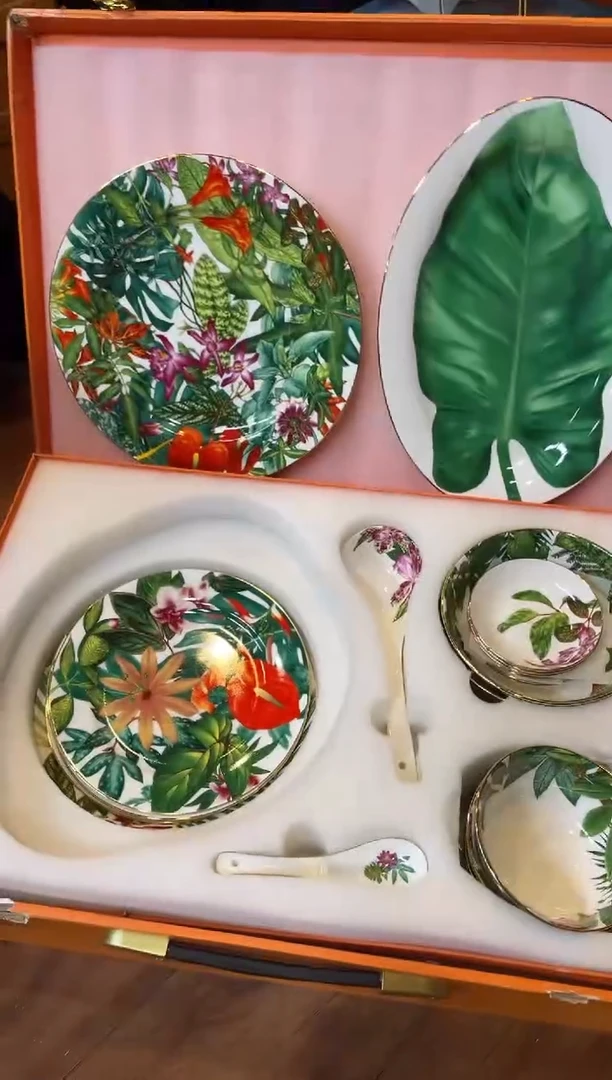 杯鸿辉家品牌瓷器，京东包邮！